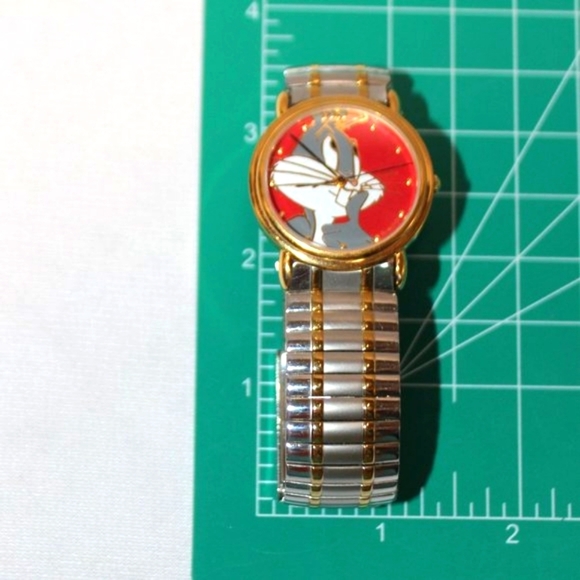 Seiko Bugs Bunny Large Dial Stretch Band Watch main image 10